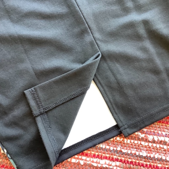 Black floral fitted sheath dress size M - Picture 4 of 4